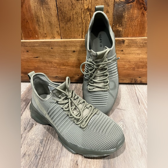 torrid Other - Torrid Active Mesh Sneaker Sz 11WW - extra wide width. NEW
